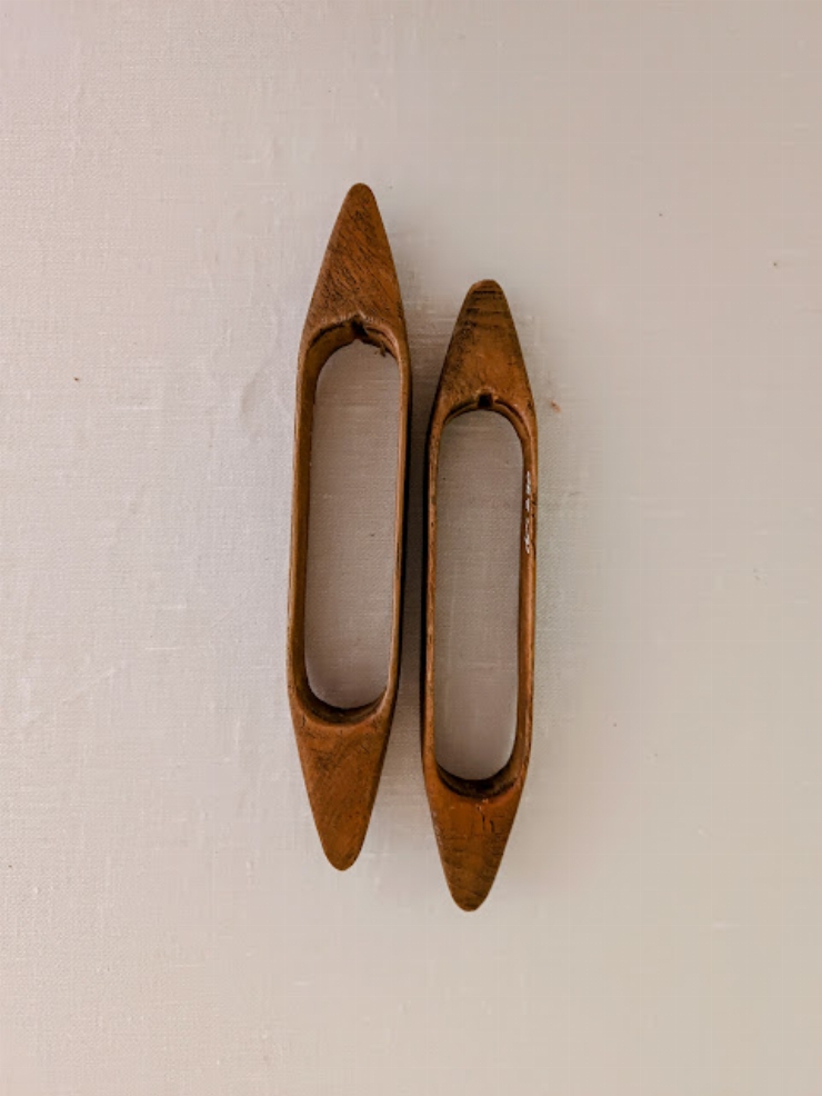    Piese  de    țesut.    Suveici