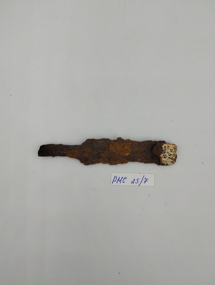 Fragment de cuțit